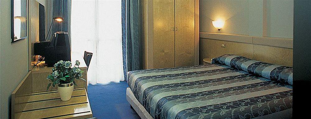 Gamma Hotel Marcon Exterior photo